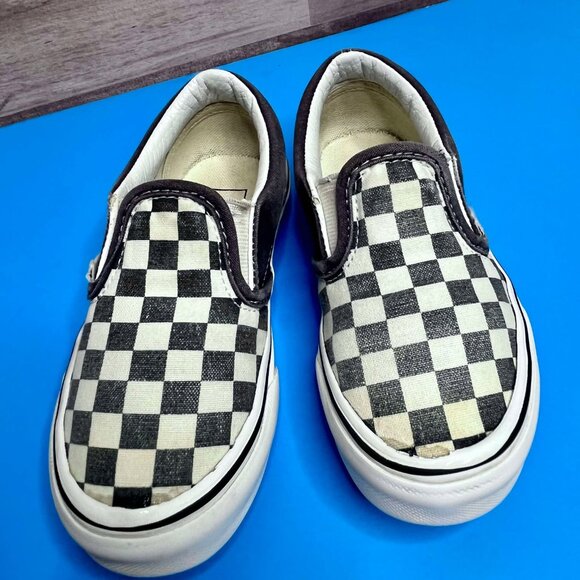 Classic Checkerboard Slip on Vans - Picture 3 of 10
